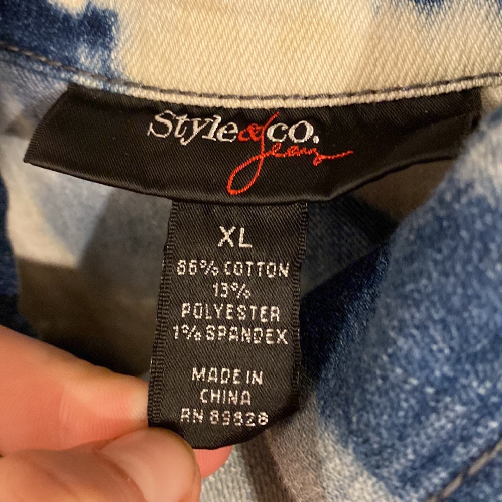 Jean jacket - Picture 2 of 2